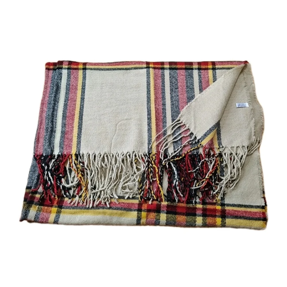 Raj fringed madeline